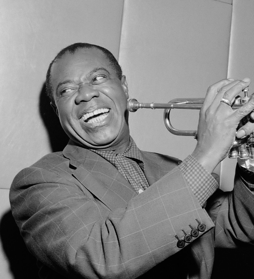TRIBUTE TO WORLD LEGENDS: Louis Armstrong